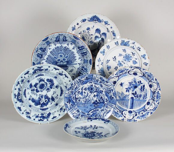 Bonhams : A collection of seven Dutch Delft plates
