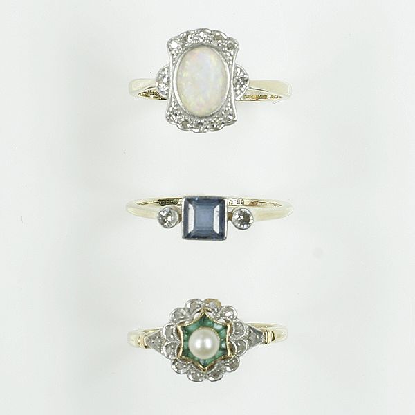 Three gem set rings (3)