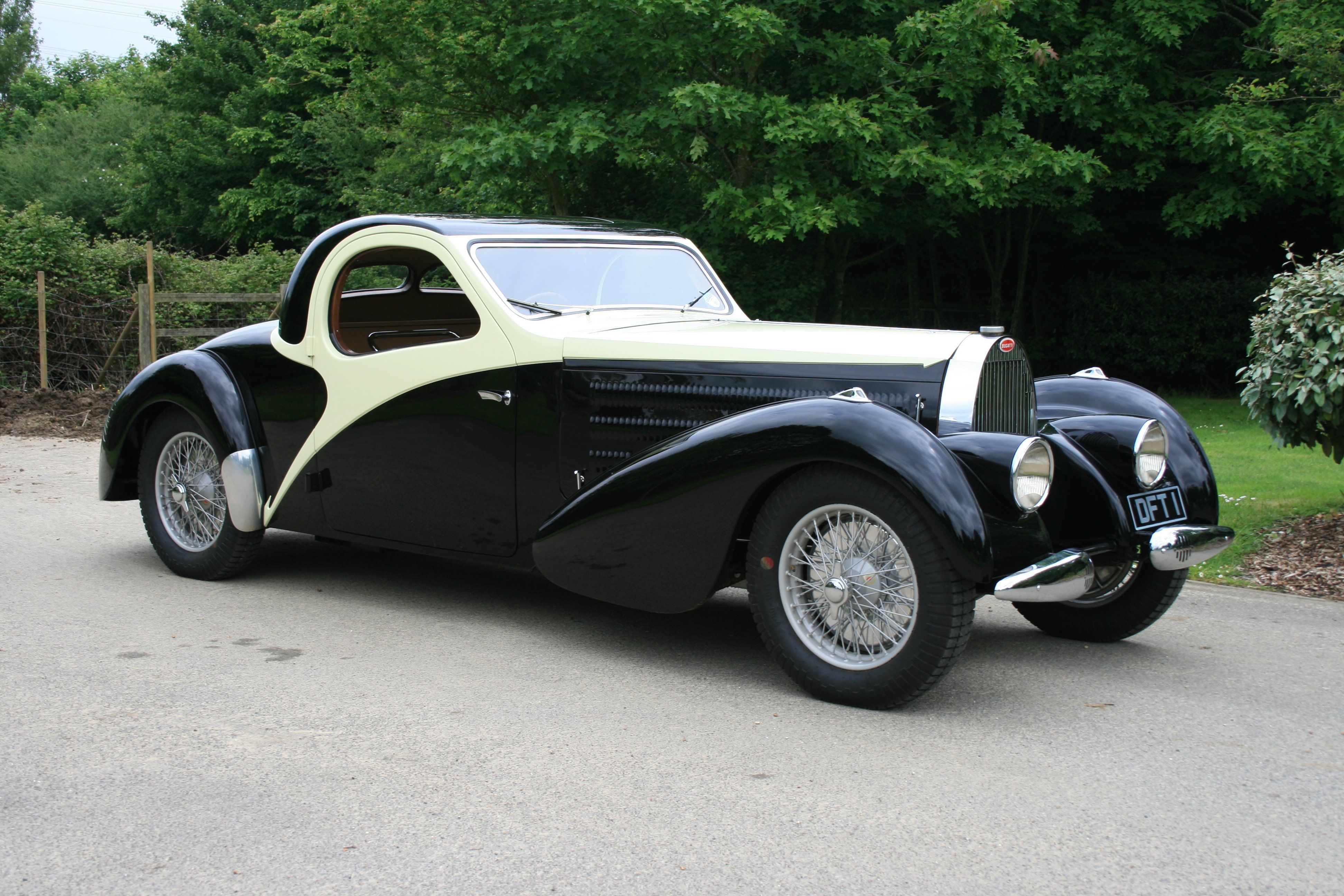 BUGATTI TYPE 57S Atalante - 1939 - 1:43 - Solido Hachette siècle