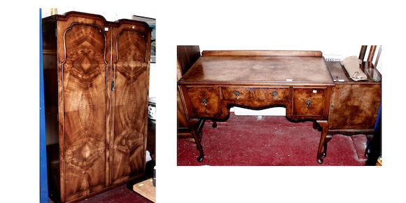 Dressing Table Repoduction Bonhams : A reproduction walnut kneehole dressing table
