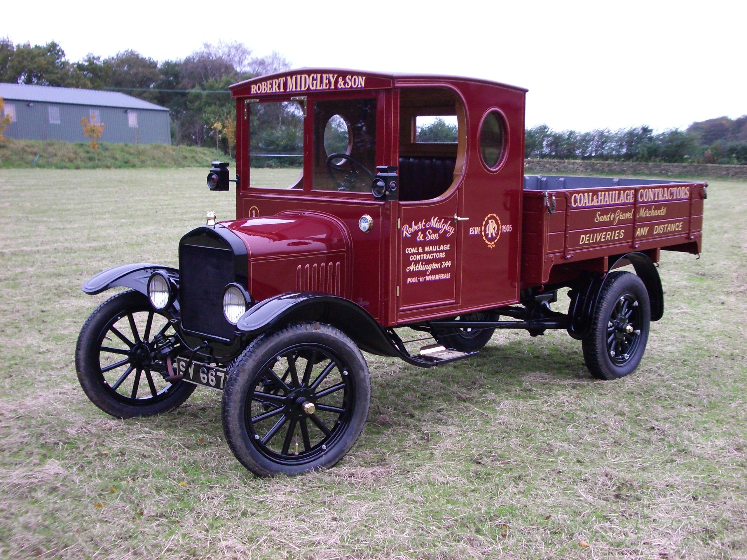 Bonhams Cars : 1924 Ford Model TT 1 Ton Truck Chassis no. 1063253 ...