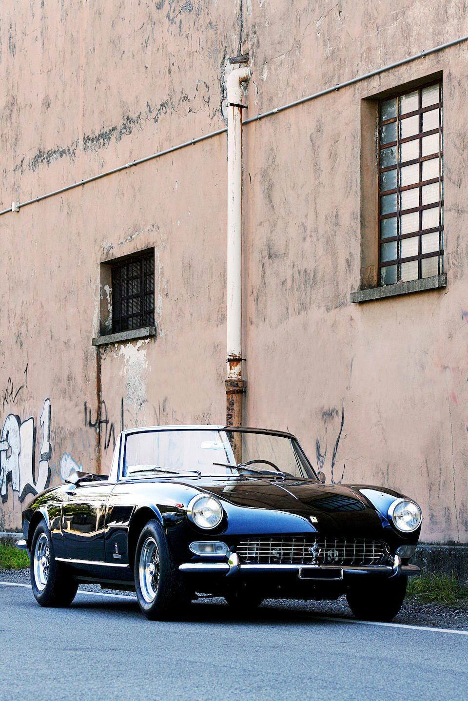 With Ferrari Certification,1965 Ferrari 275GTS Spider  Chassis no. 06819 Engine no. 06819