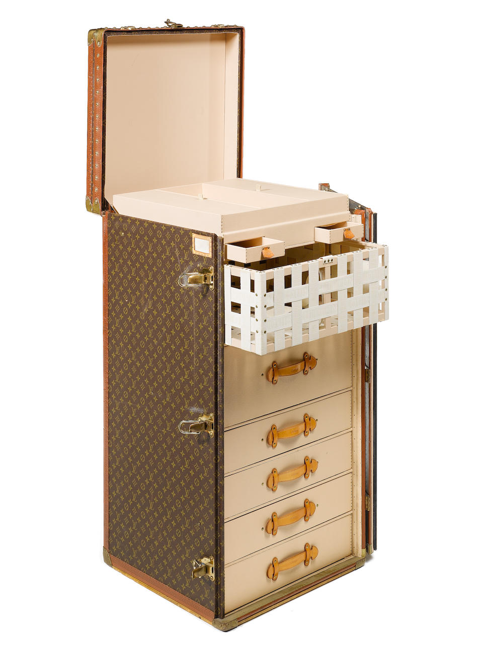 Lot - A Louis Vuitton malle armoire secretaire trunk