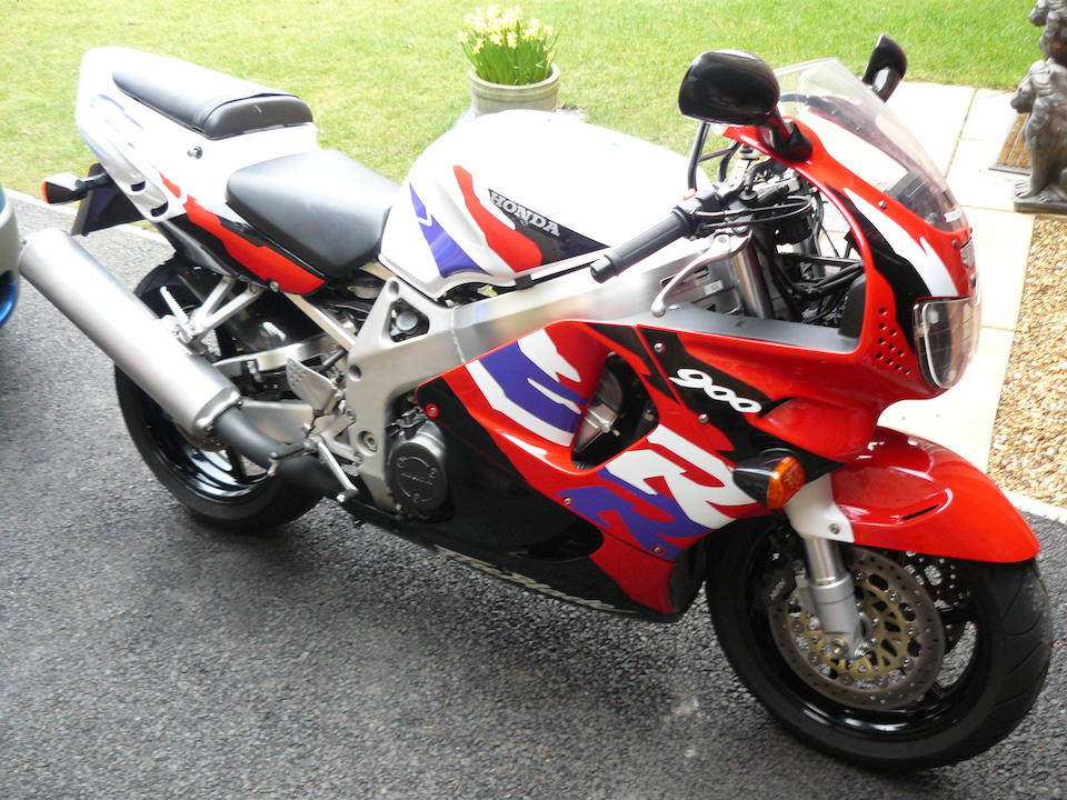 Bonhams : 1997 Honda Cb900rr Fireblade Frame No. Jh25c33a2vm106835 