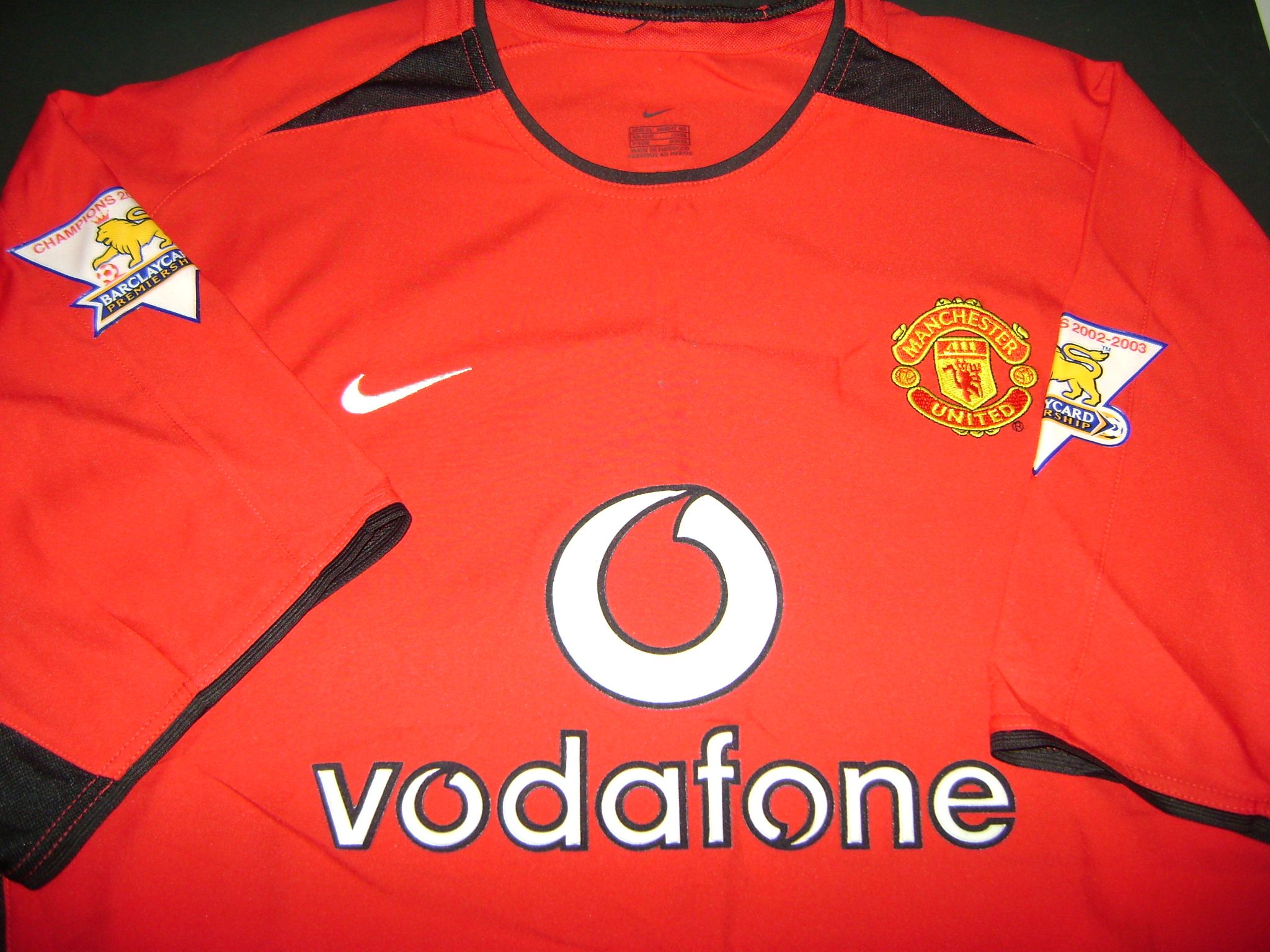 Bonhams : Ruud Van Nistelrooy Manchester United hand signed '100