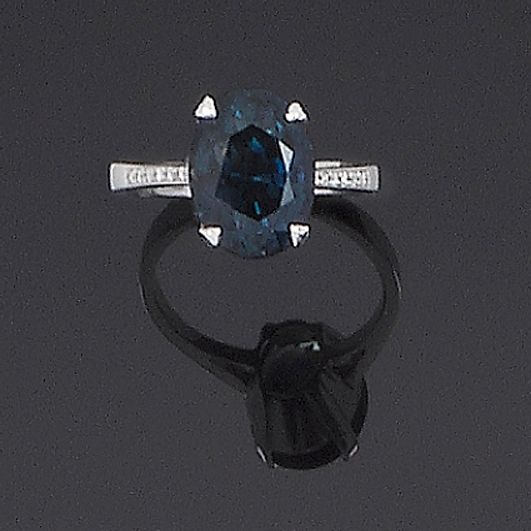 A sapphire single-stone ring