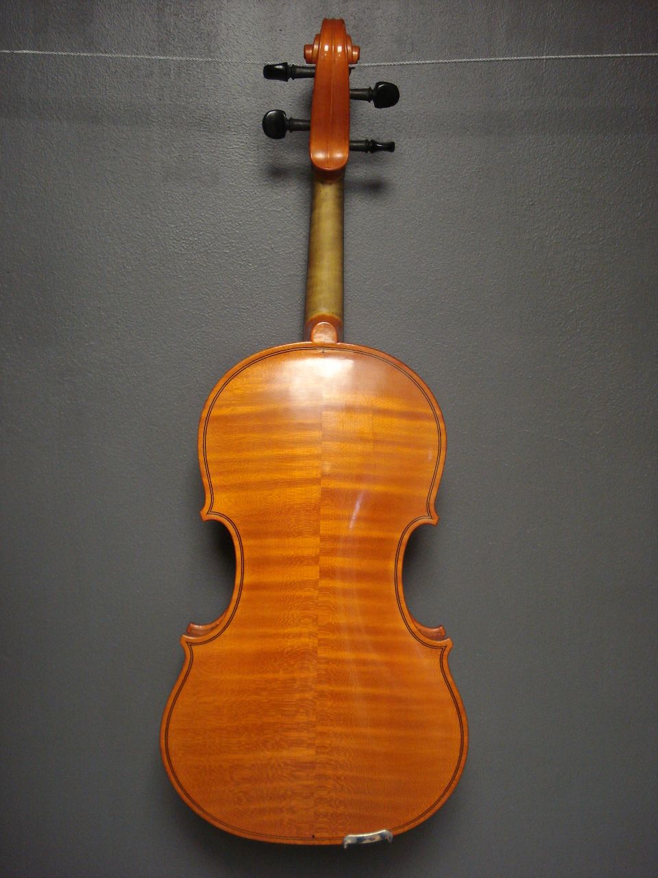 Bonhams An English Viola by Charles Tinsley, 1972 (2)