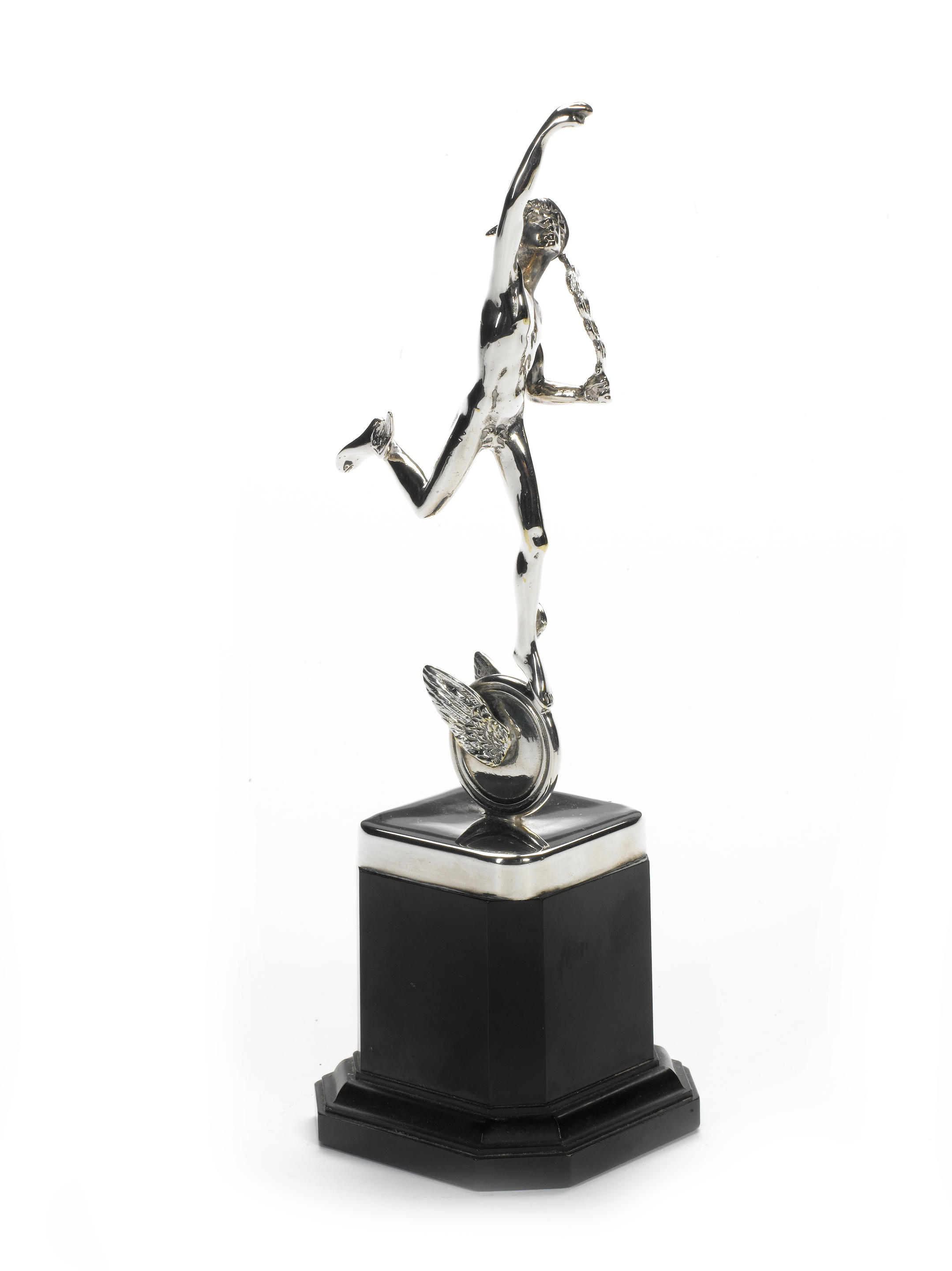 A Mike Hailwood Isle of Man TT Silver Replica trophy, - auctions ...