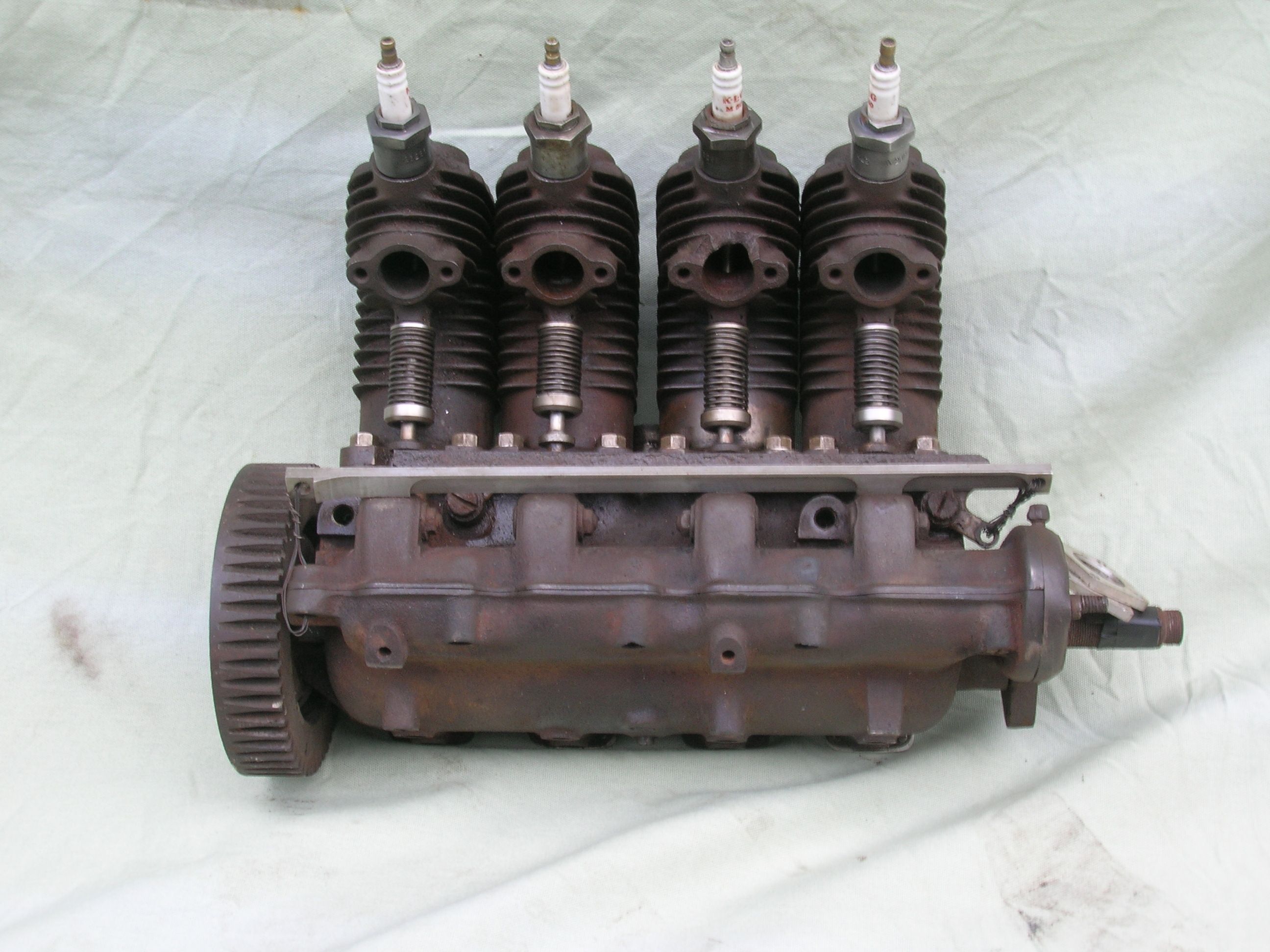Bonhams Cars : A c.1910 FN four-cylinder engine,