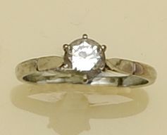 A single stone diamond ring