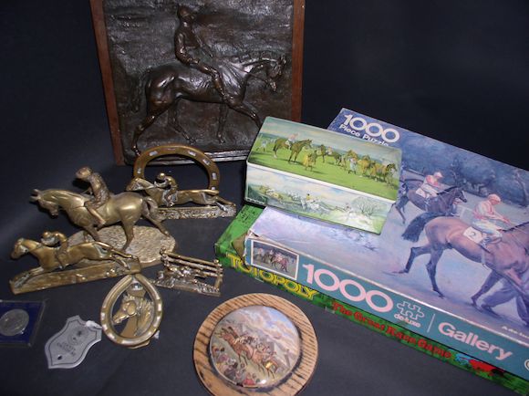Bonhams : A collection of horse racing items