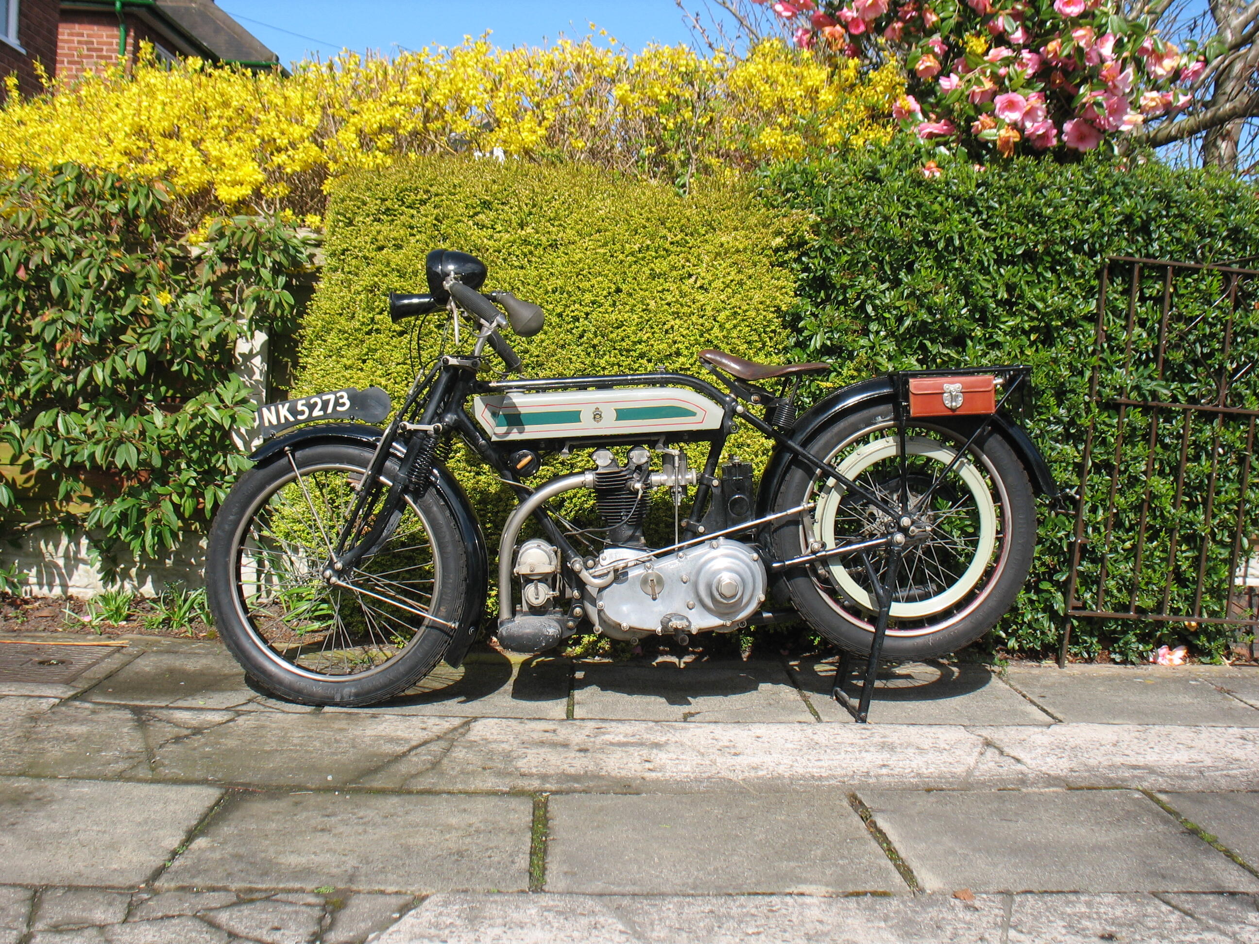 TRiNiDAD RICARDO The  ロイヤルリカルド Home - Ricardo Trinidad