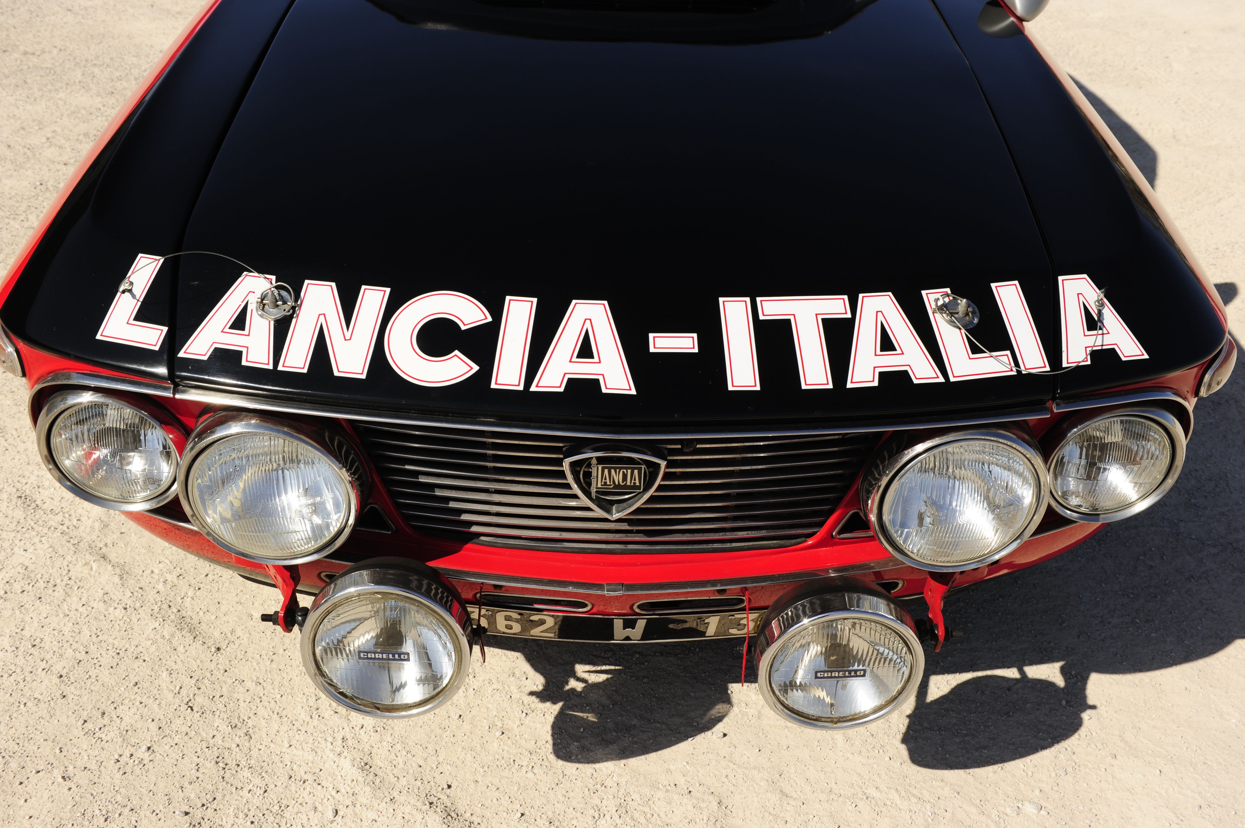 Lancia Fulvia 1600 HF San Remo 1972 - IXO 1/43