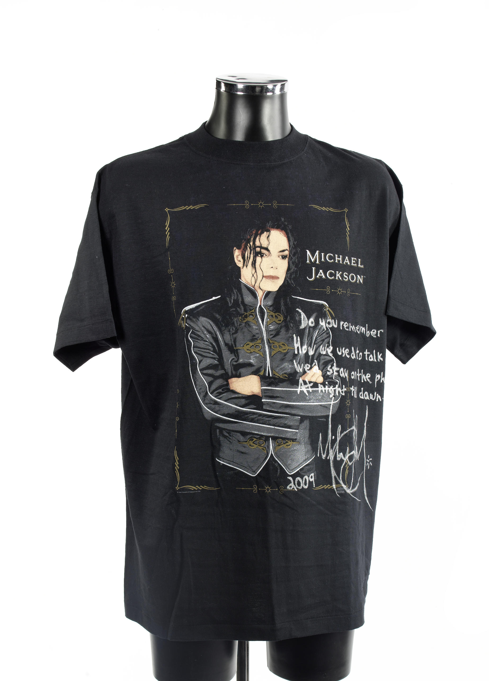 Michael Jackson Dangerous World Tour T Shirt. Short Sleeve 100
