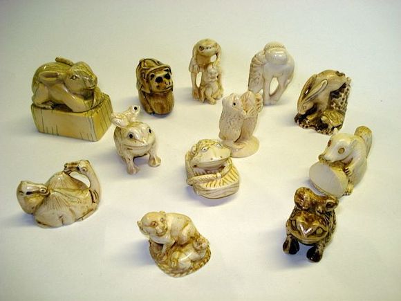 Bonhams : A collection of twelve Japanese netsuke