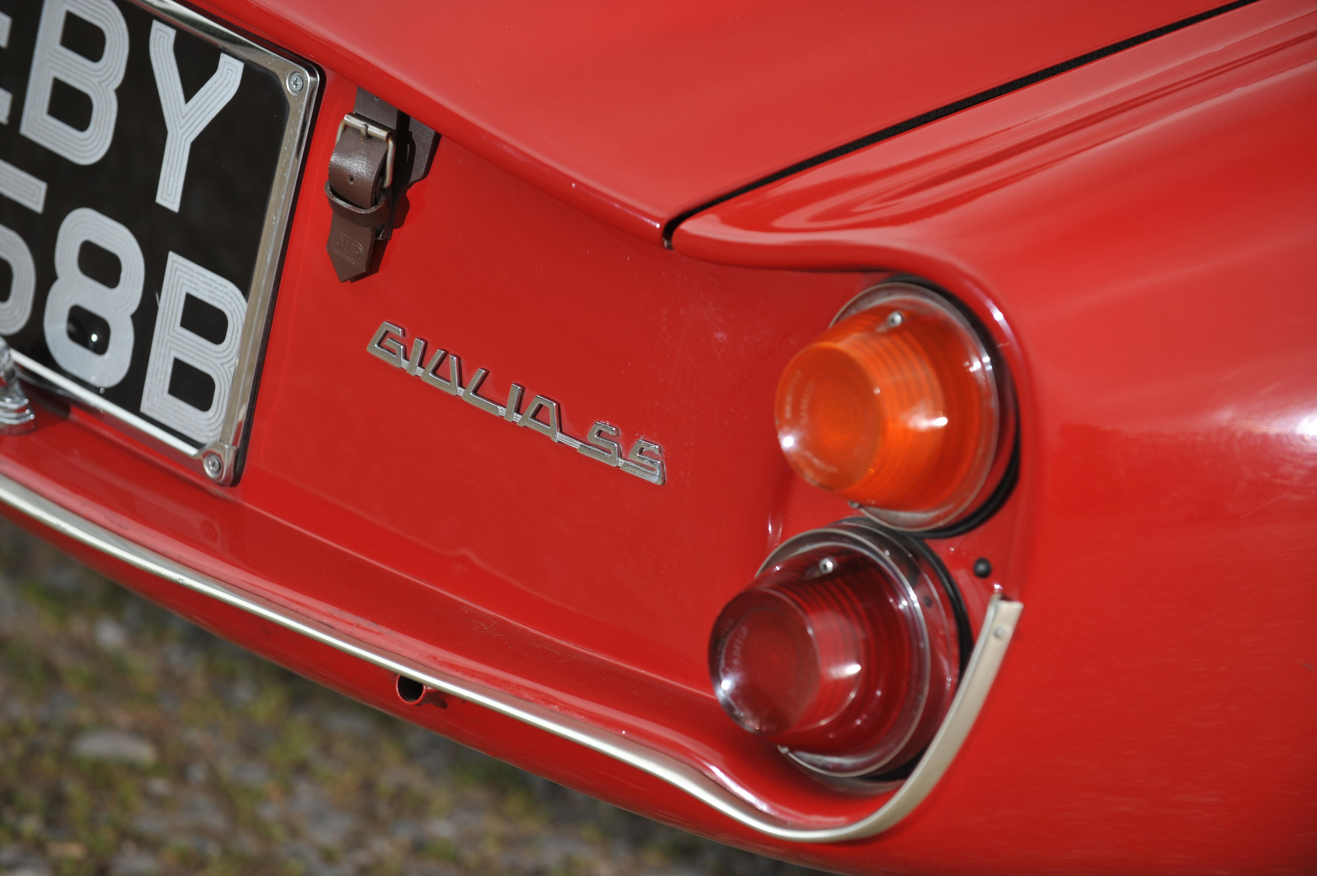 趣味・スポーツ・実用 ALFA ROMEO GIULIA BERLINAS 1962-1976 1962 Alfa Romeo Giulia Berlina Specs, Performance & Photos