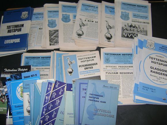 Lot De 24 Programmes De Football Tottenham Hotspur – Collection Années 70 à 2000