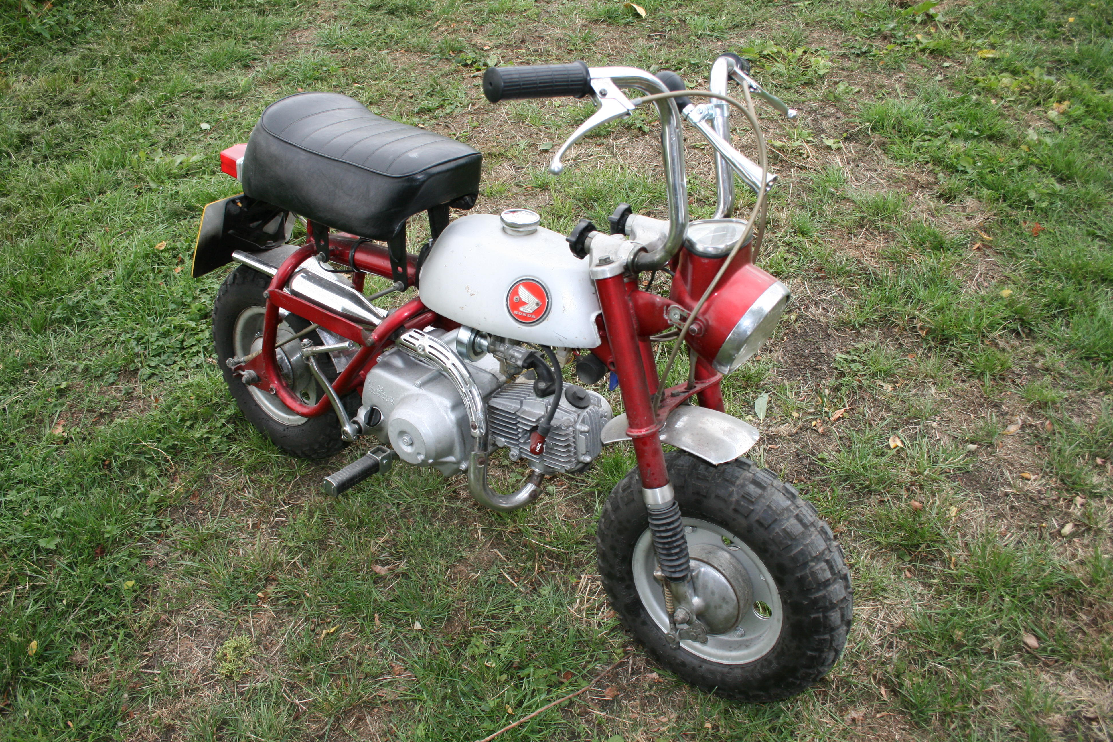 Bonhams Cars : 1971 Honda 49cc Z50A 'Monkey Bike' Frame no