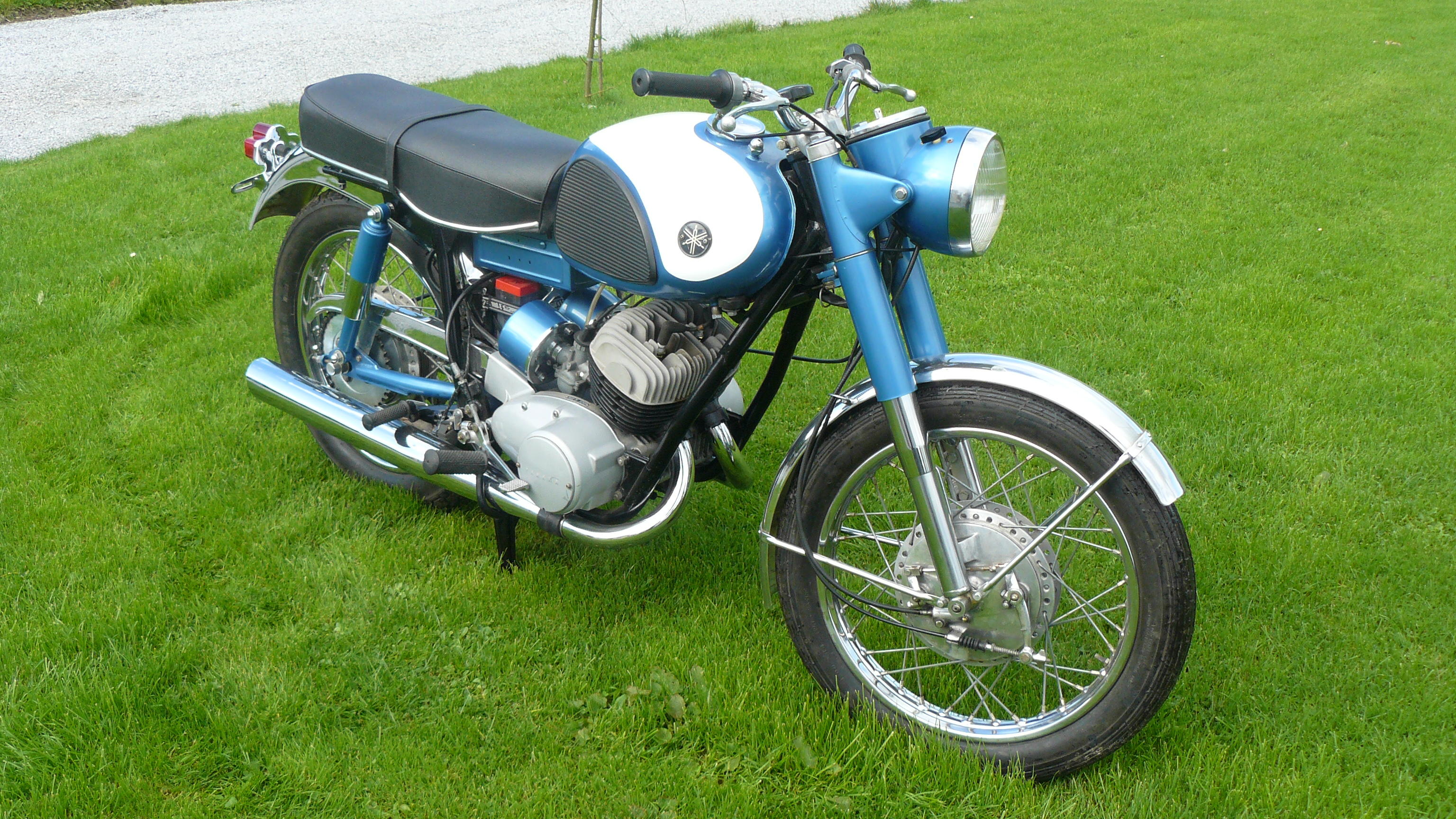 Yamaha 木琴 No.185 YAMAHA ヤマハ 木琴 No.185 No.180 2点セット 打楽器 - メルカリ