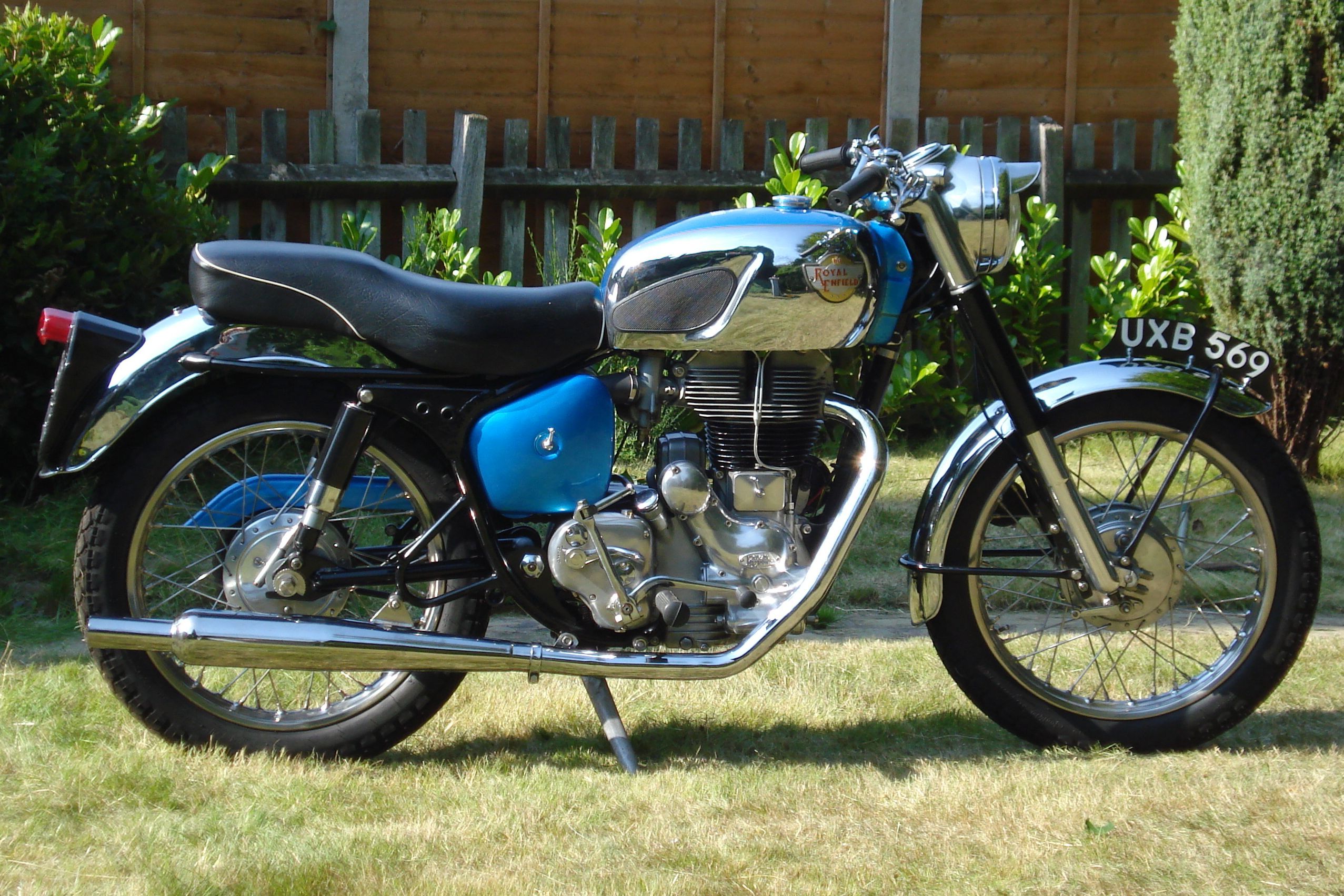 Bonhams Cars : 1959 Royal Enfield 499cc 'Big Head' Bullet Frame no ...