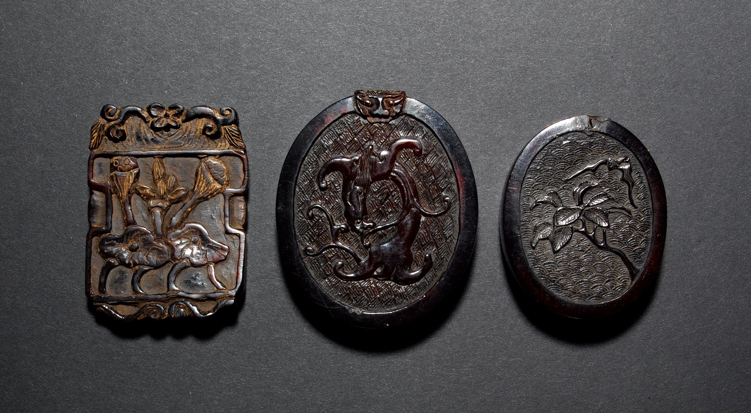 Three horn plaques