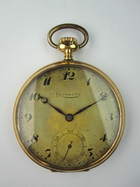 Bonhams : Leverette A slim pocket watch,