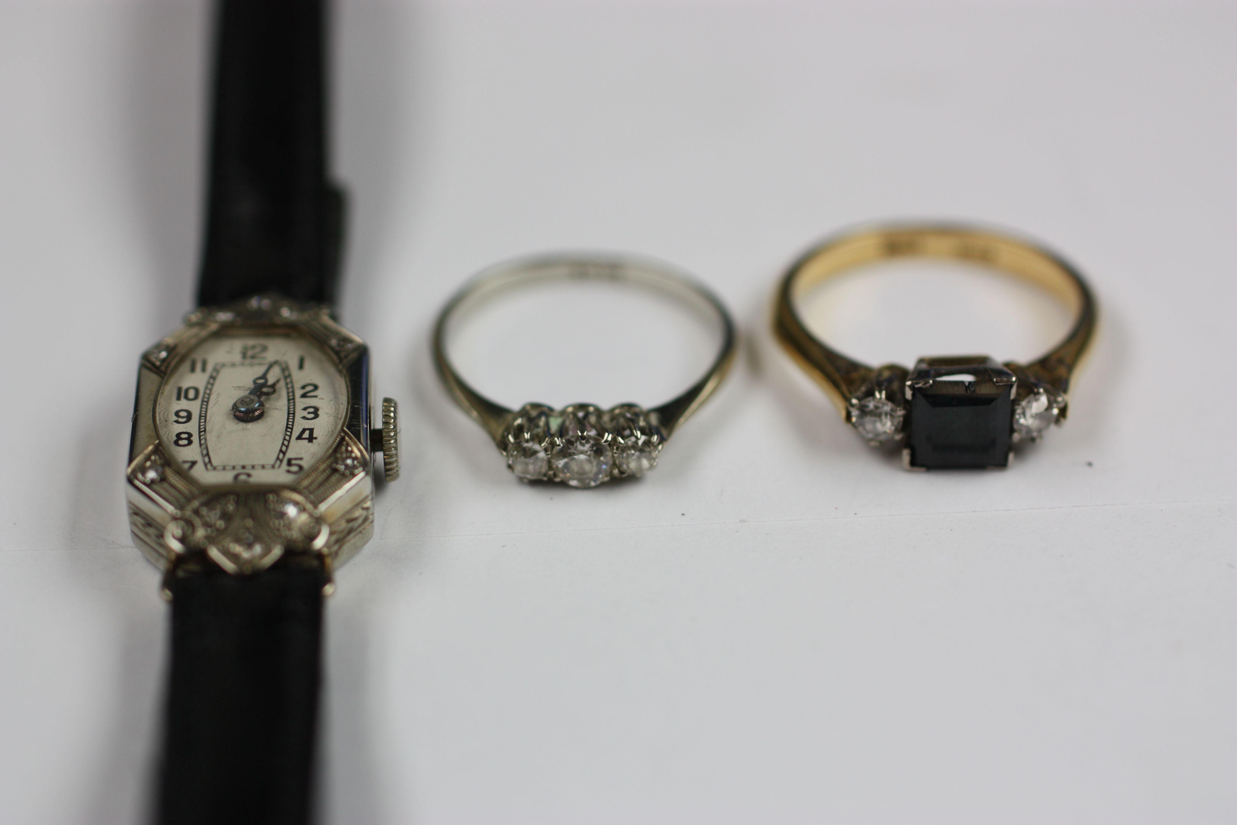 Two gem set rings, (3)