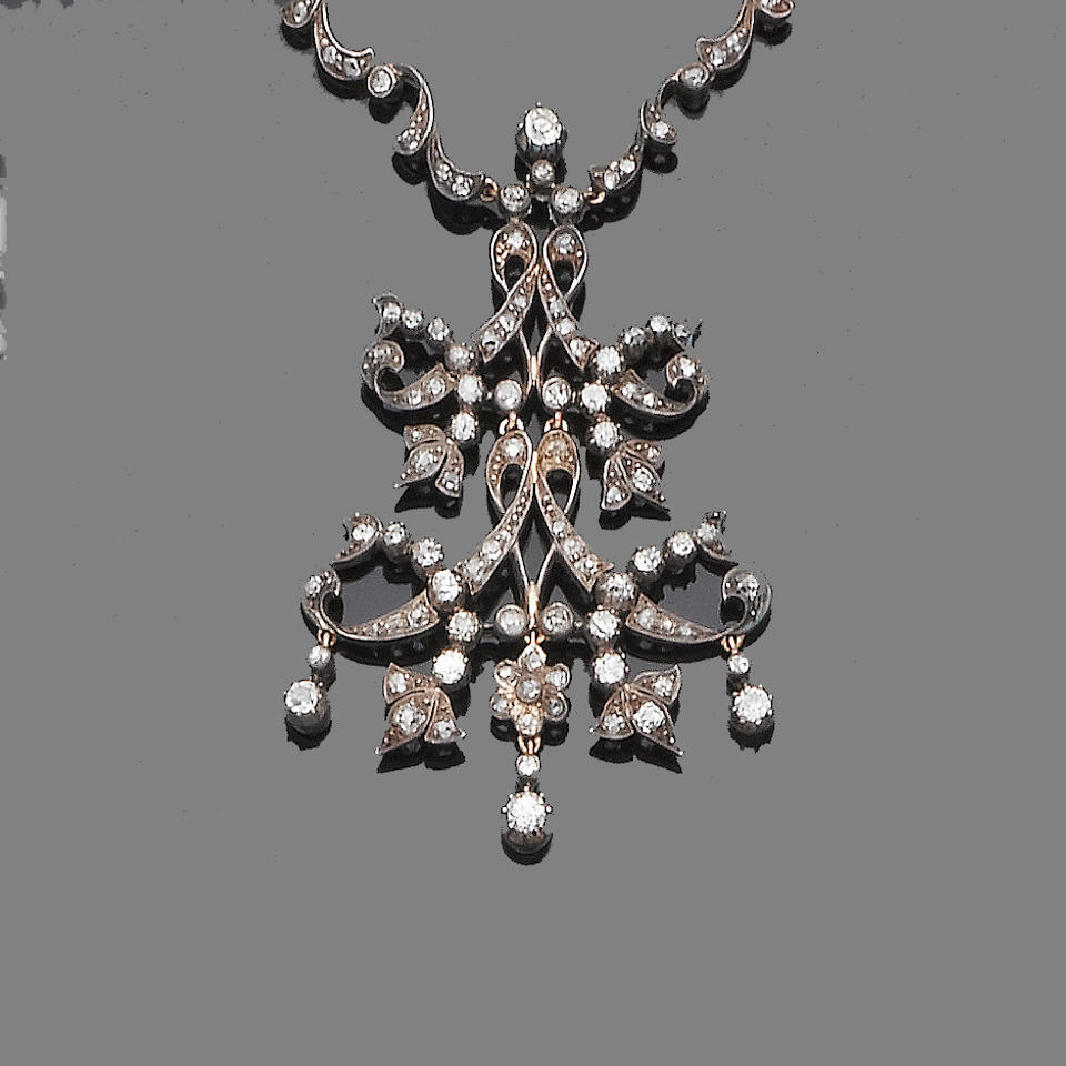 Bonhams : An early 20th century diamond pendant necklace