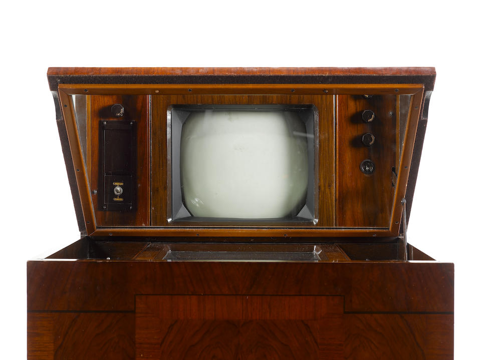 Marconi Type 702. Телевизор Marconi 1936. RCS TT-5 первый телевизор. Телевизор Marconi 1938. Телевизор 30 годов