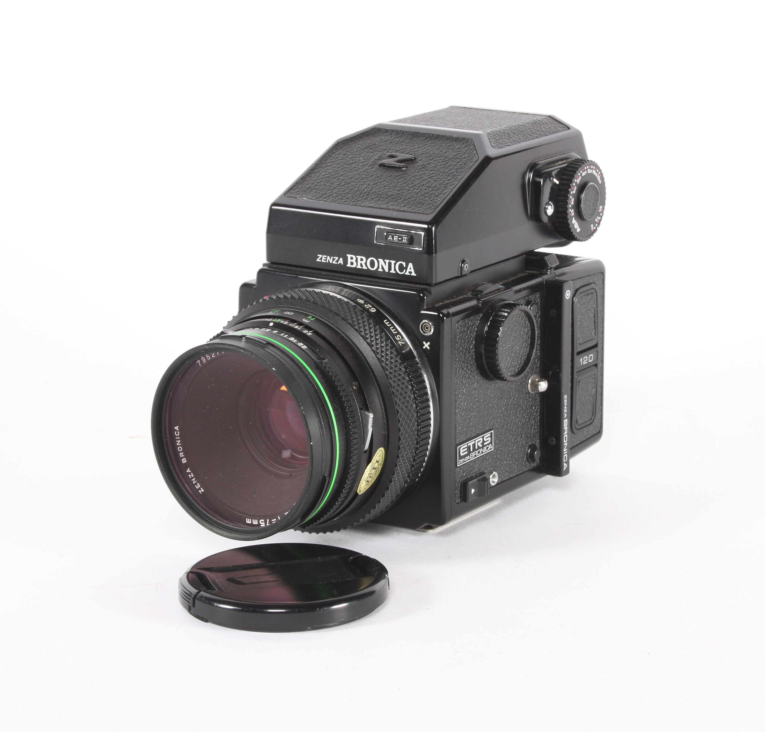 フィルムカメラ ZENZA BRONICA ETRS + ZENZANON EII 75mm Bonhams : Zenza Bronica ETRS camera