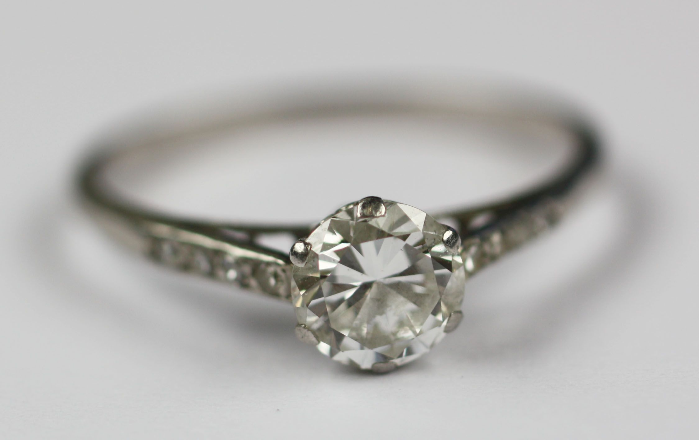 A single stone diamond ring