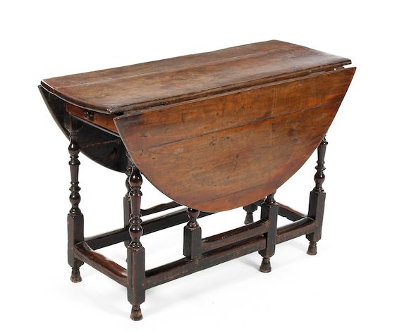 Bonhams : A George I walnut gateleg table
