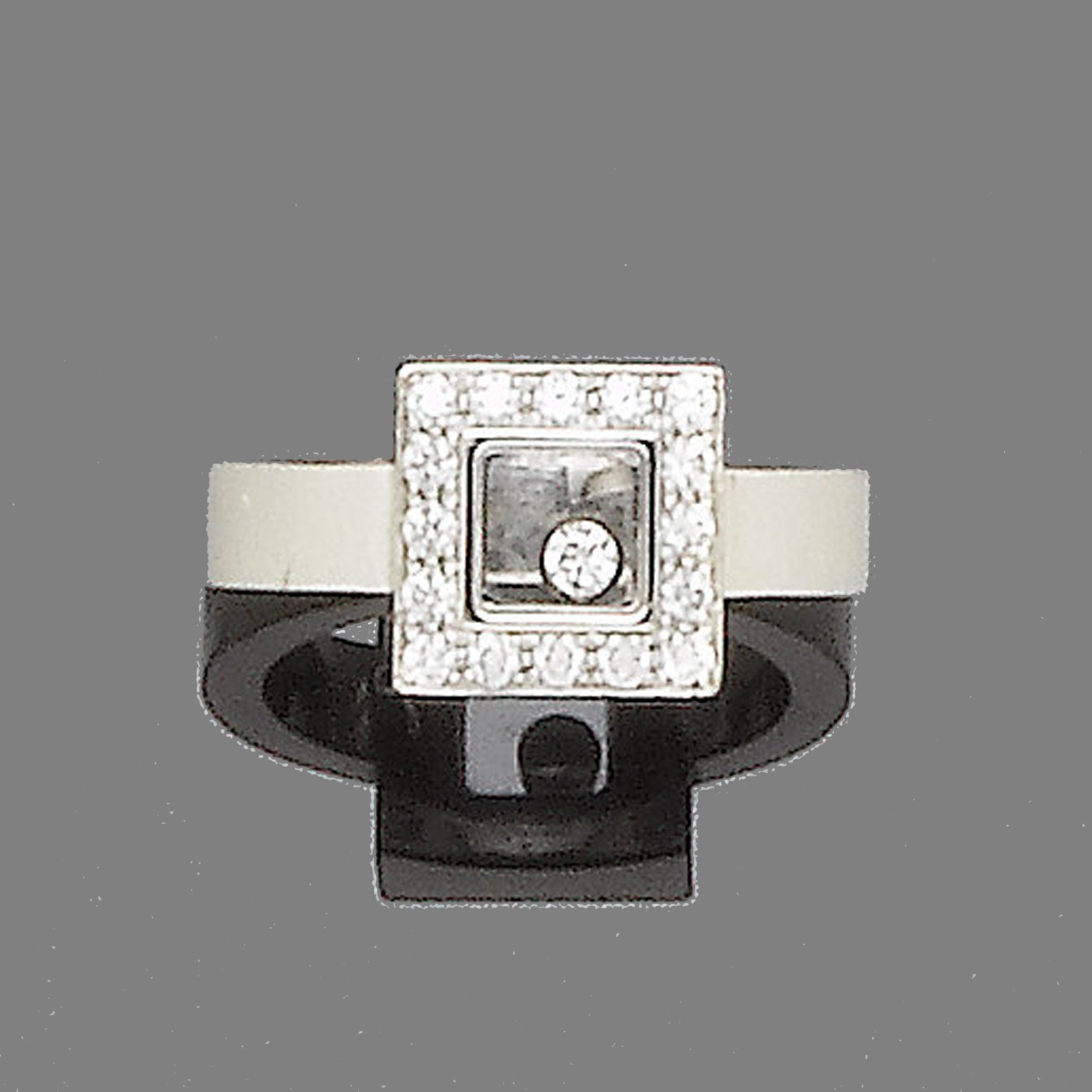 Chopard: A 'Happy Diamond' ring,