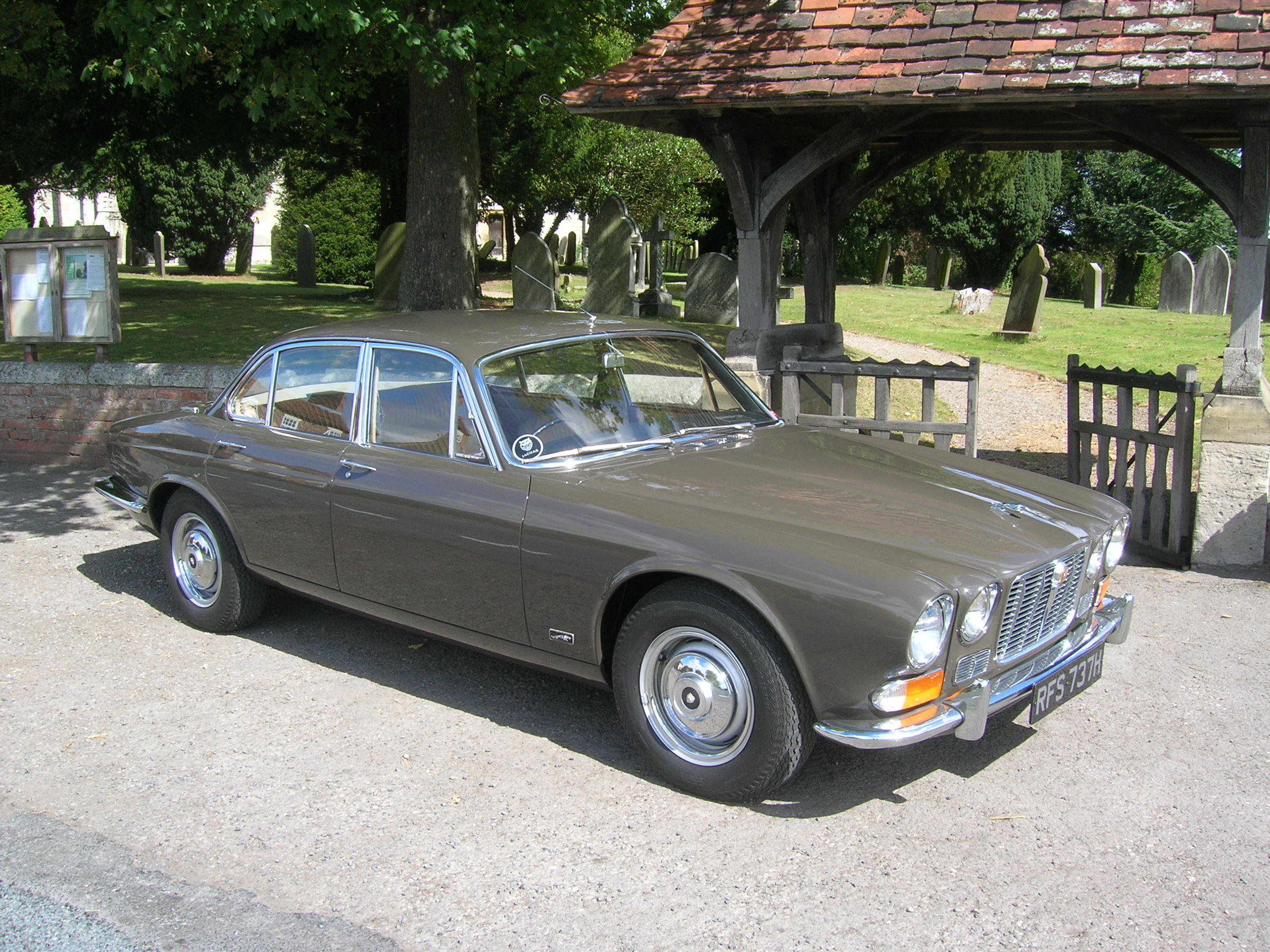 Bonhams Cars : 1969 Jaguar XJ6 2.8-Litre De Luxe Saloon