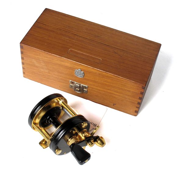 Bonhams An Abu Ambassadeur 5000 De Luxe casting reel