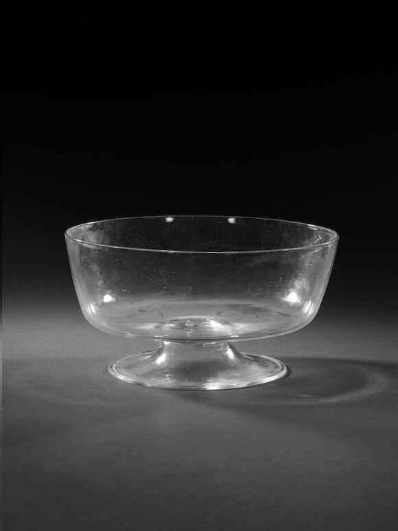 Bonhams A large punchbowl, first half 18th century