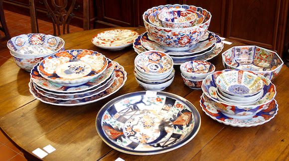 Bonhams : A collection of Japanese Imari circular bowls,