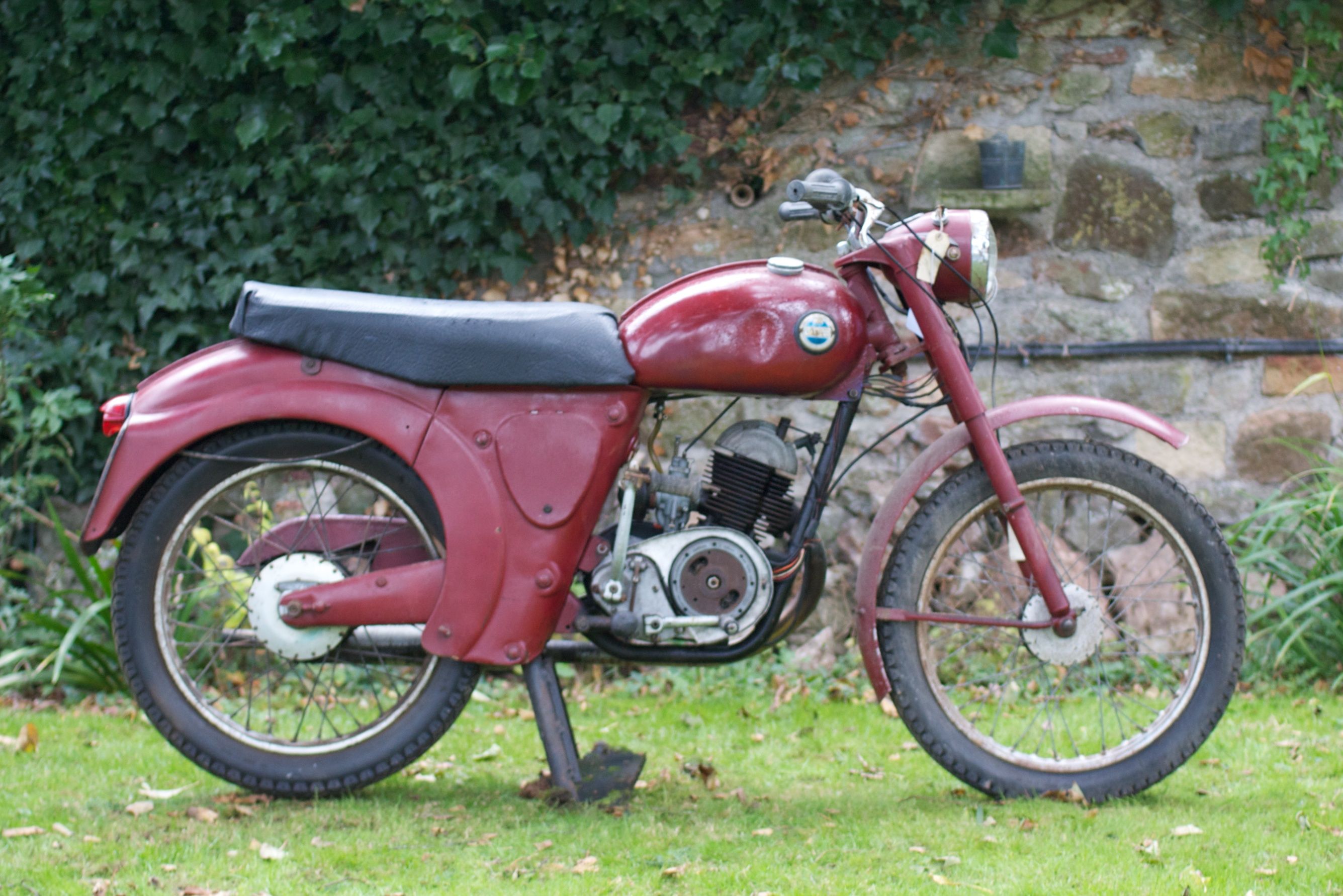Bonhams Cars : 1962 James 149cc Cadet Frame no. EL15A 11973 Engine no