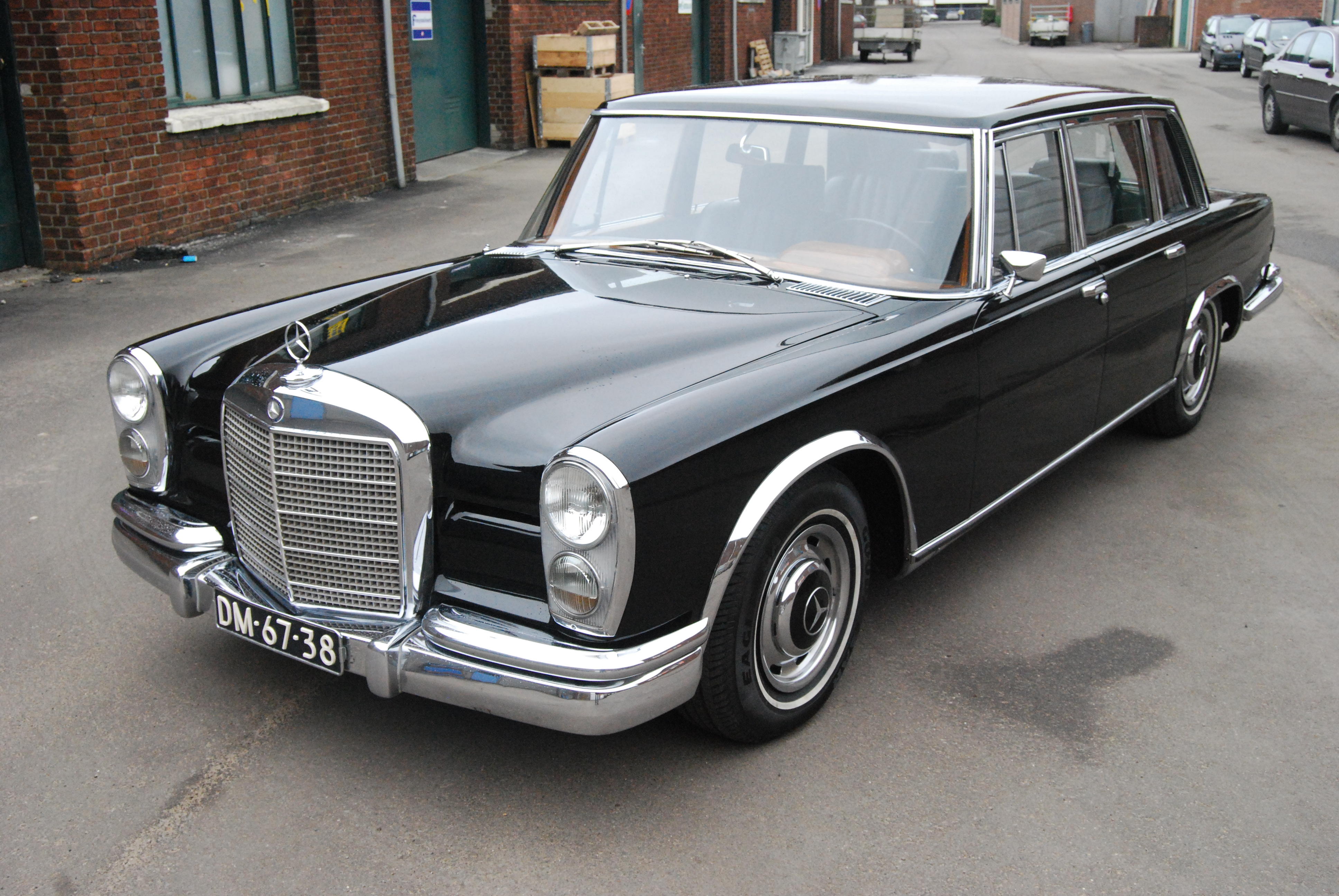 1/43 Mercedes−Benz 600 Short 1966 / ixo Mercedes Benz 600 Short (KURZ) 1966 1:43 Ixo Black - Etsy