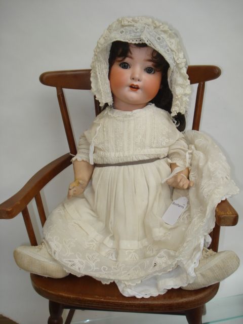 Lot 90 - HEUBACH KOPPELSDORF; a German bisque headed