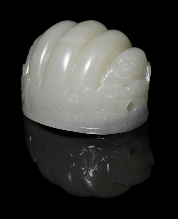 Bonhams A jade hair ornament