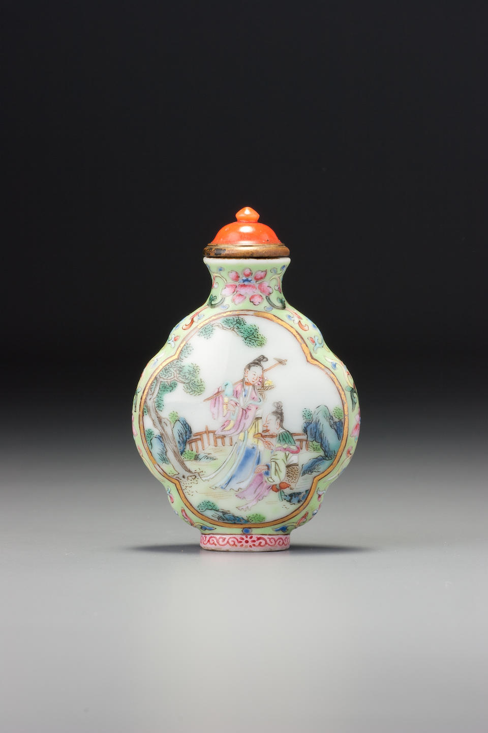 Bonhams : A 'famille-rose' enamel on porcelain 'female immortals' snuff ...