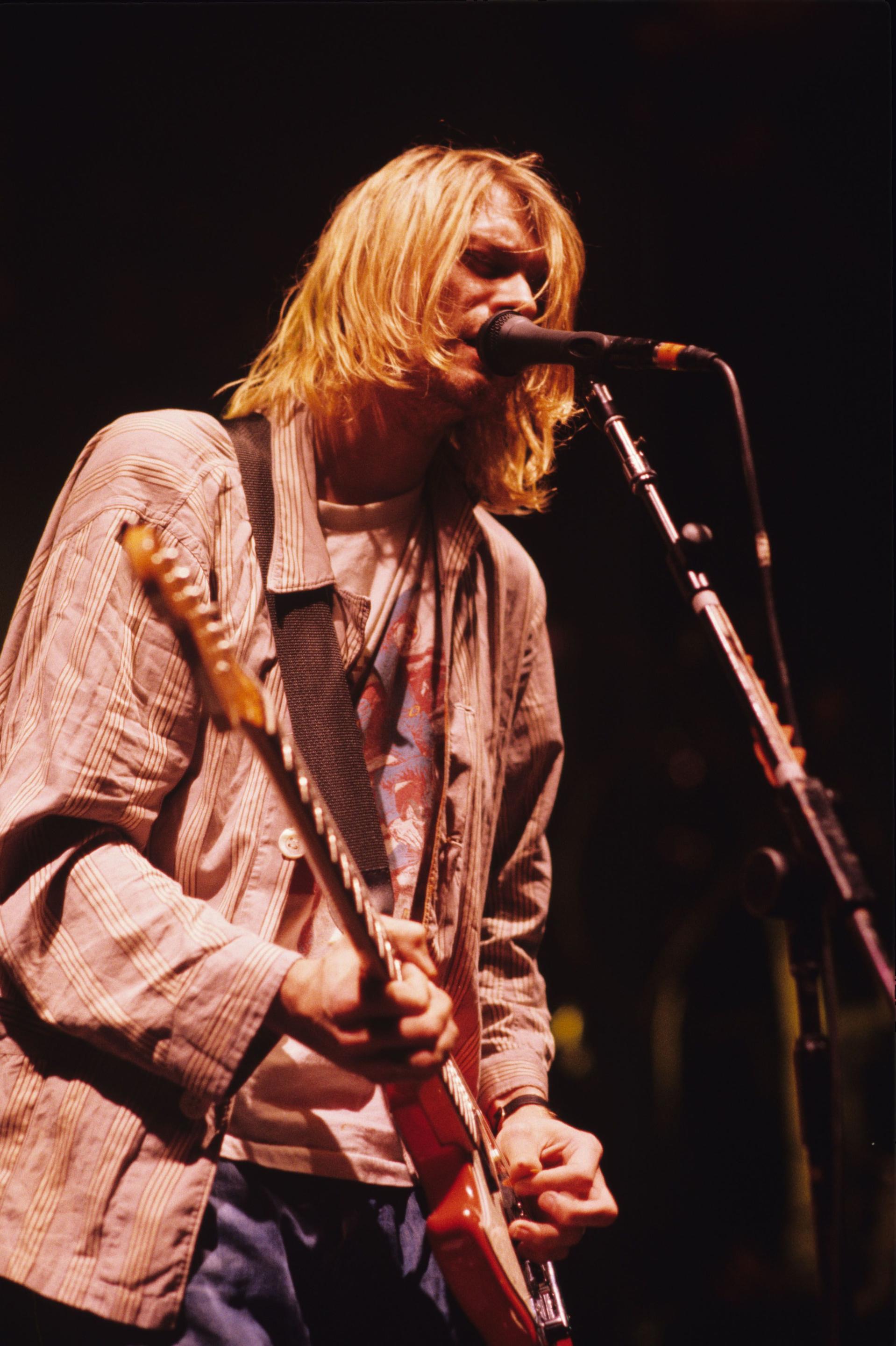 Bonhams : Nirvana Kurt Cobain's Youth' worn during his final stage Munich, 1st March 1994