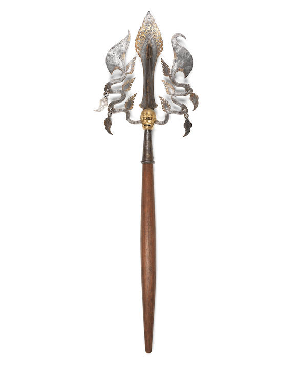 Bonhams : A Tibetan or Himalayan steel trident head Probably 18th or ...