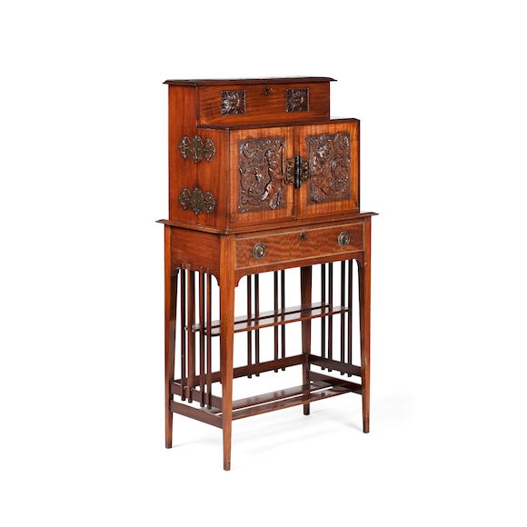 Bonhams An Edwardian mahogany ladies writing desk,Made by Claude Neil, Glasgow, (18711956)