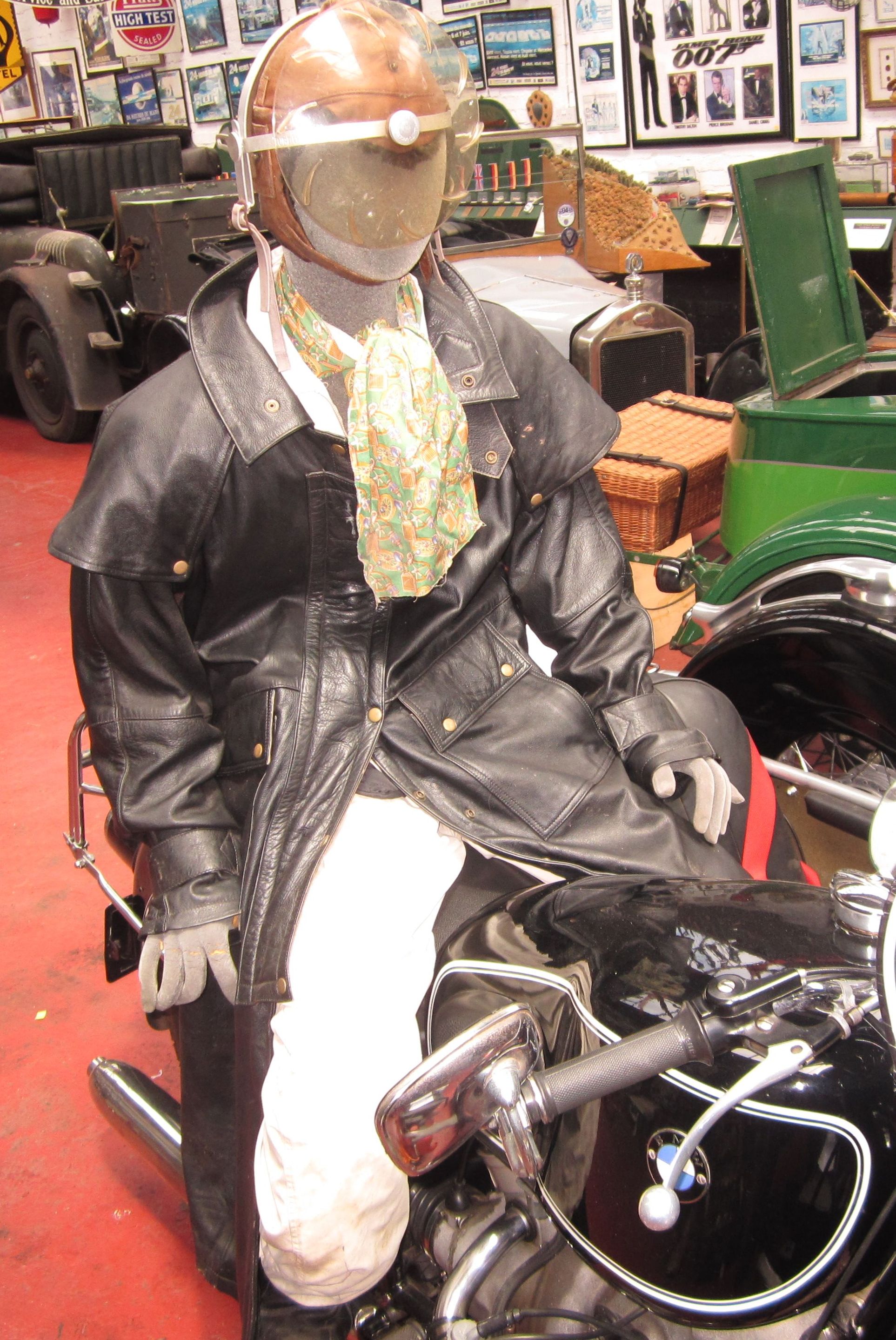 Two grey felt poseable museum display mannequins, auctions & price