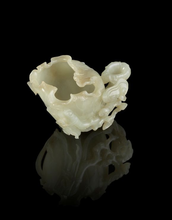 Bonhams A very elegant, green jade water pot 17th/18th century