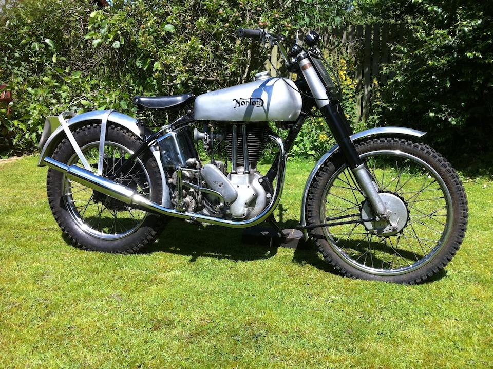 Bonhams : Believed ex-Geoff Duke and Works,1948 Norton 490cc C3T 500T ...