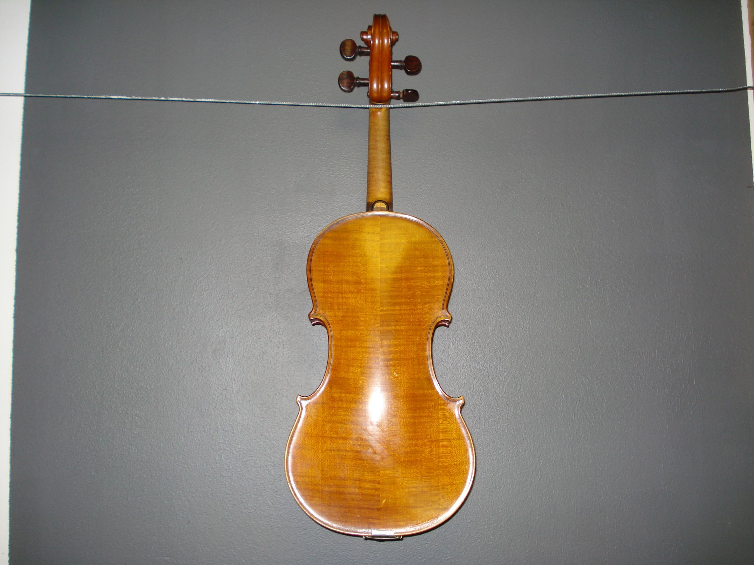 An Scottish Violin by Haxton, Glasgow, 1919 auctions & price