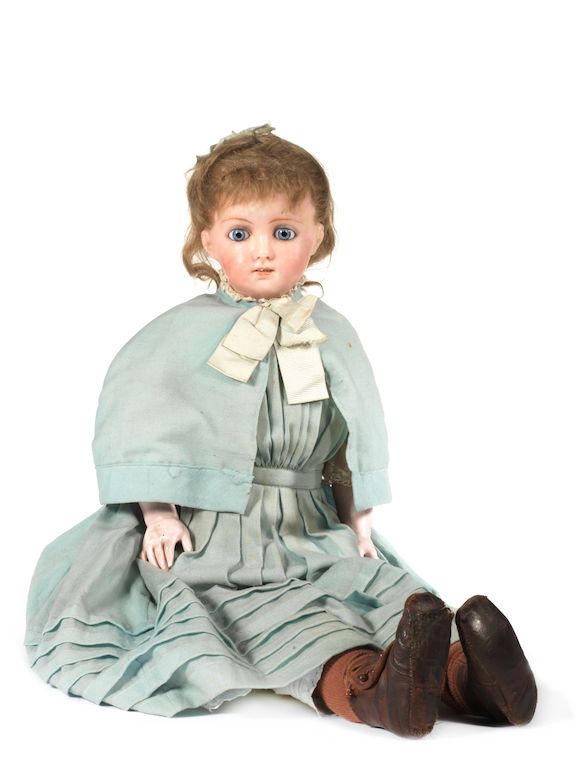 Bonhams : Cuno Otto dressel wax over composition shoulder head doll